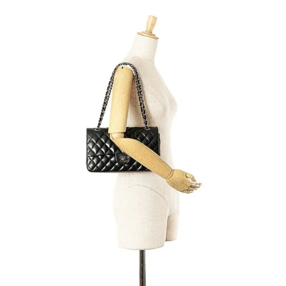 Chanel Matelasse 25 Double Flap Shoulder Bag Black